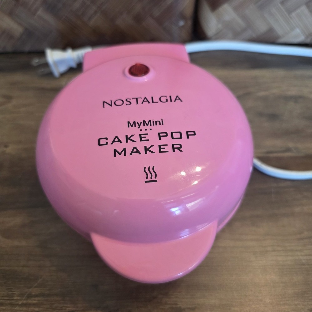 Nostalgia MyMini Cake Pop‎ Maker Mini Countertop Baker Electric Pink VWMMCKP5PNK